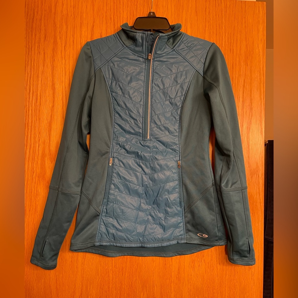 (S) Champion Duo Dry 3/4 zip Jacket.